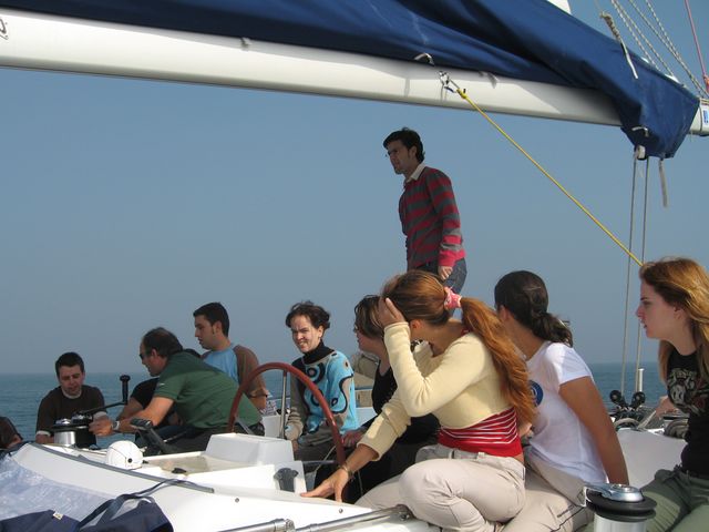 Asturias joven emprenda Navegación catamarán