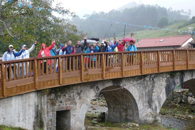 Asturias joven emprenda Ruta del Camín Encantáu