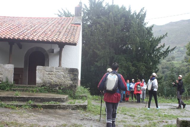 Asturias joven emprenda Ruta del Camín Encantáu