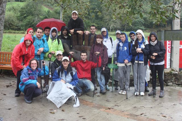 Asturias joven emprenda Ruta del Camín Encantáu