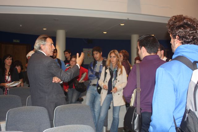 Asturias joven emprenda Cámara de Comercio de Gijón y FIDMA