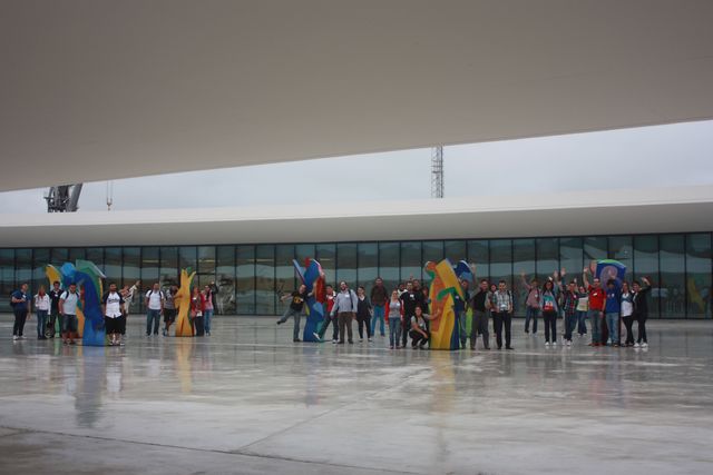 Asturias joven emprenda Niemeyer