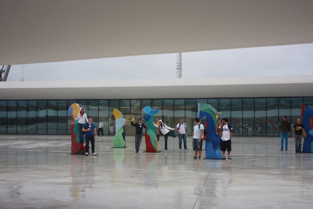 Asturias joven emprenda Niemeyer