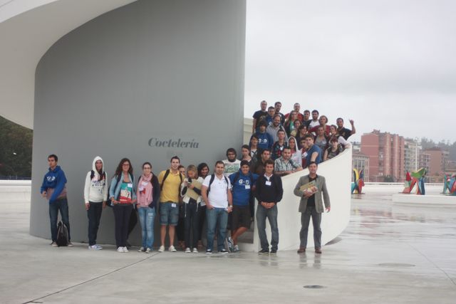 Asturias joven emprenda Niemeyer