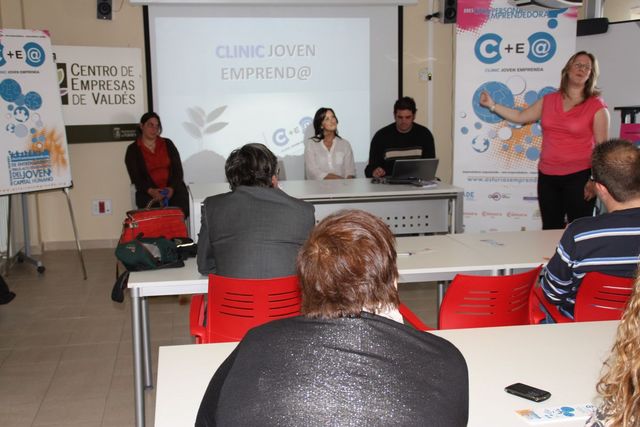 Asturias joven emprenda Presentación CLINIC en Luarca