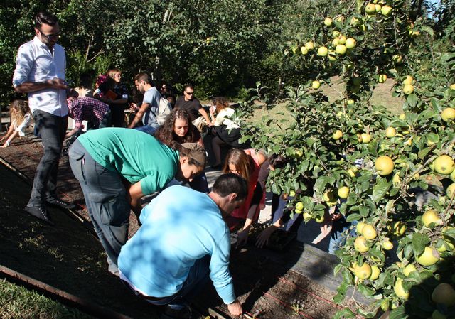 Clinic Joven emprenda Jardín Botánico