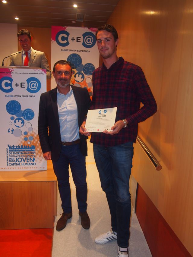 Asturias joven emprenda Entrega Diplomas