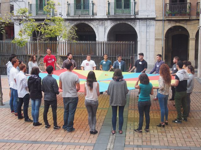 Clinic Joven emprenda Dinámicas