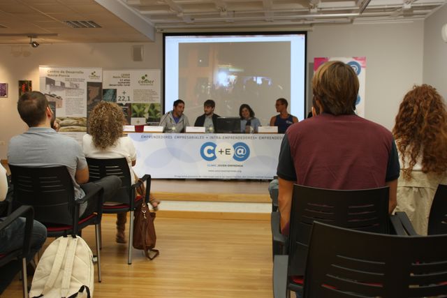 Asturias joven emprenda Mesa ADL