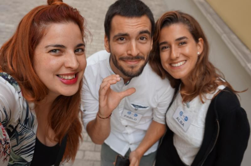 Asturias joven emprenda La Curtidora Barna Guitars