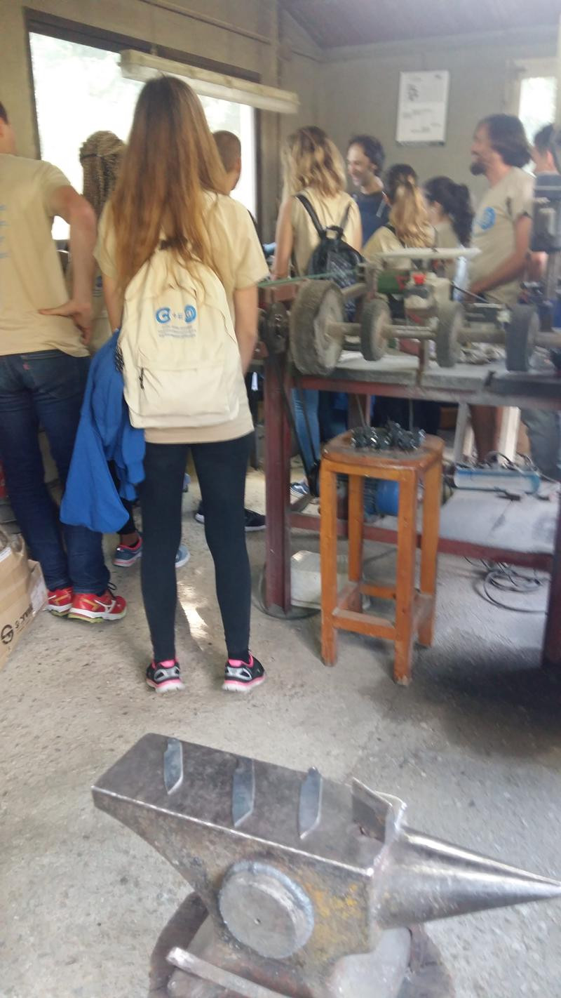 Asturias joven emprenda Taller fragua Toquero