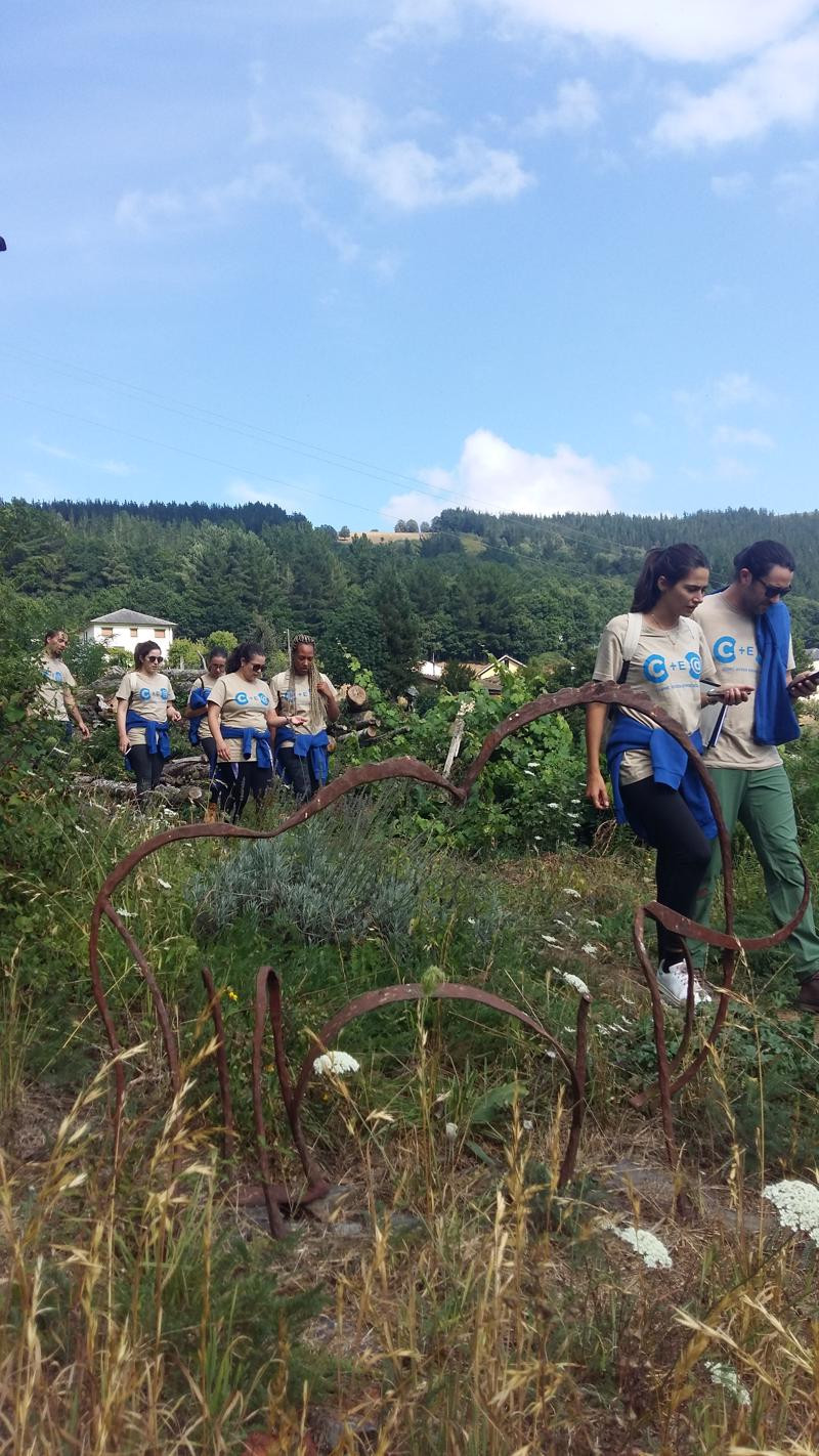 Asturias joven emprenda Taller fragua Toquero