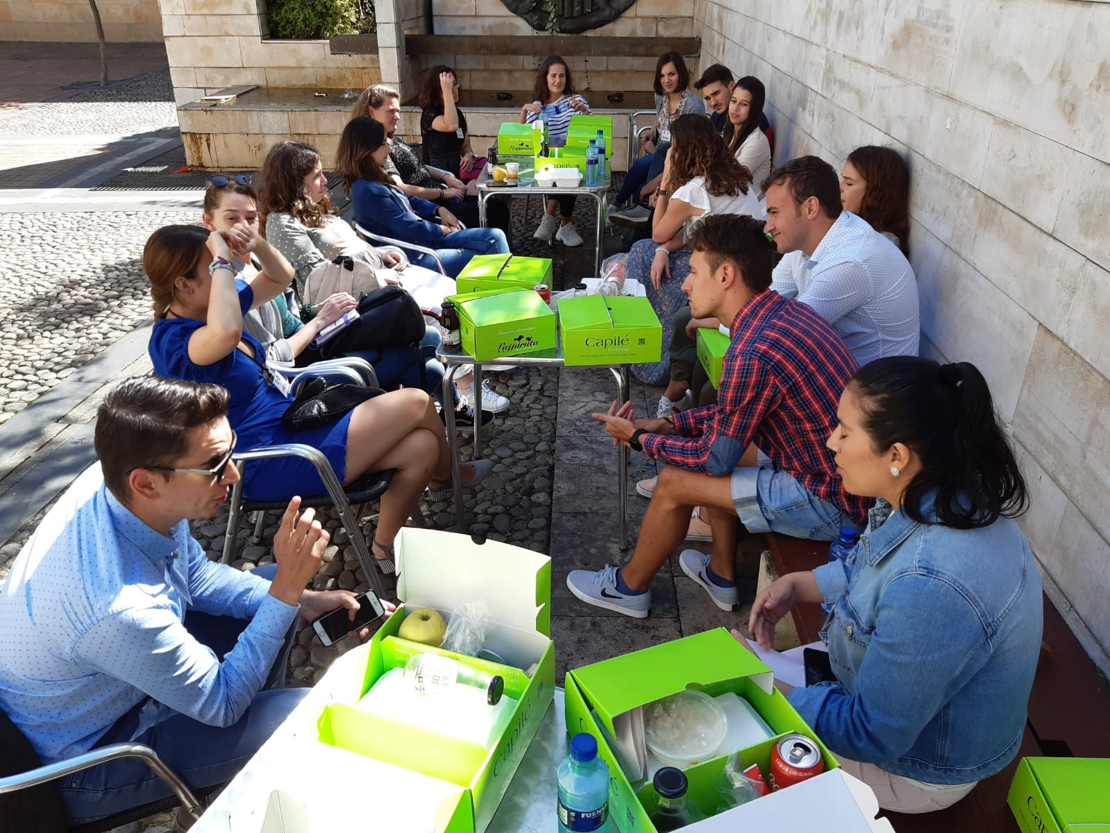 Asturias joven emprenda Comida uniendo puntos