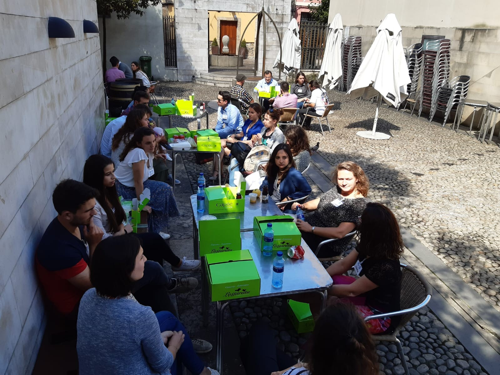 Asturias joven emprenda Comida uniendo puntos