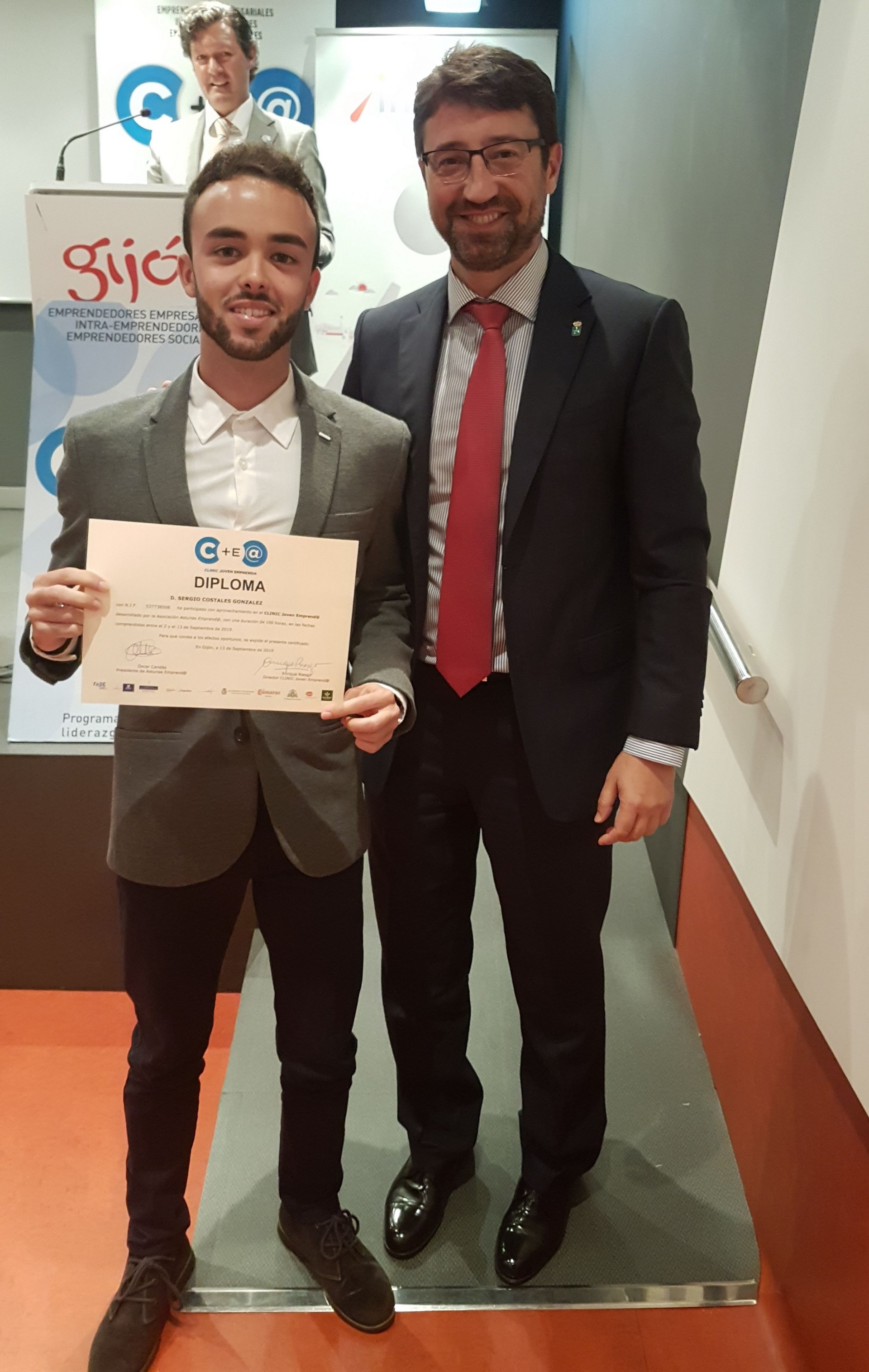 Asturias joven emprenda Diplomas