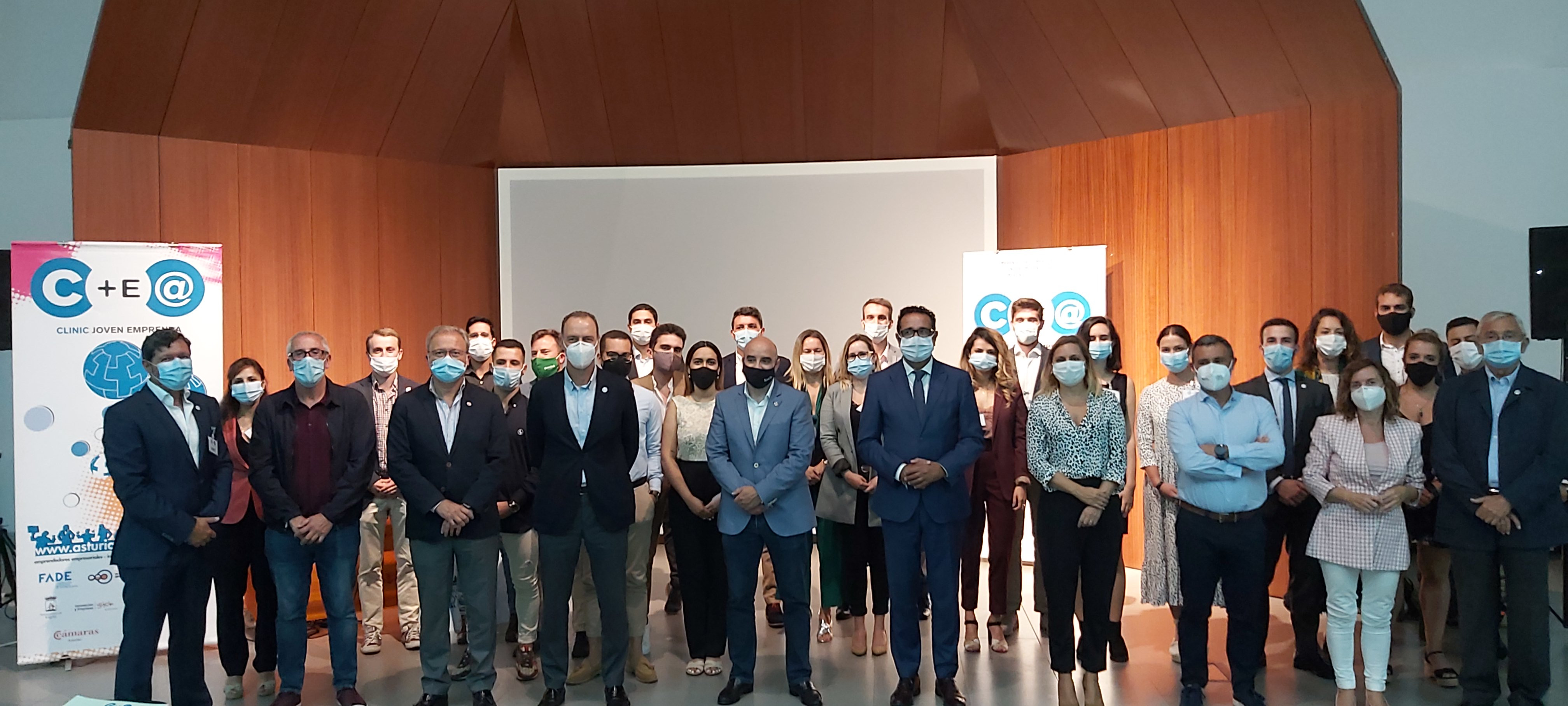 Asturias joven emprenda Grupo CLINIC