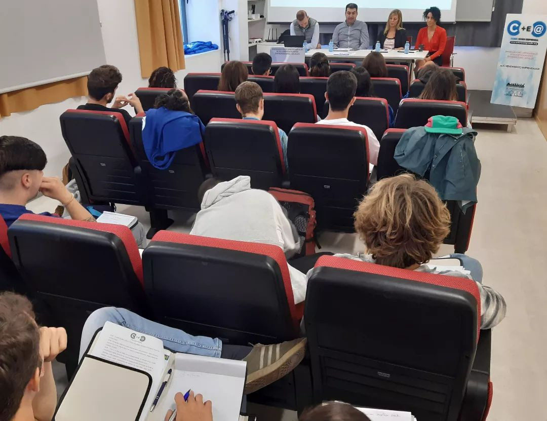 Asturias joven emprenda Mesa Salas