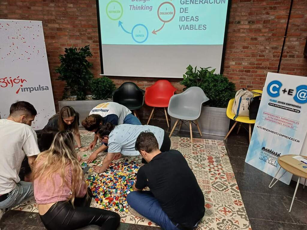 Asturias joven emprenda Lego