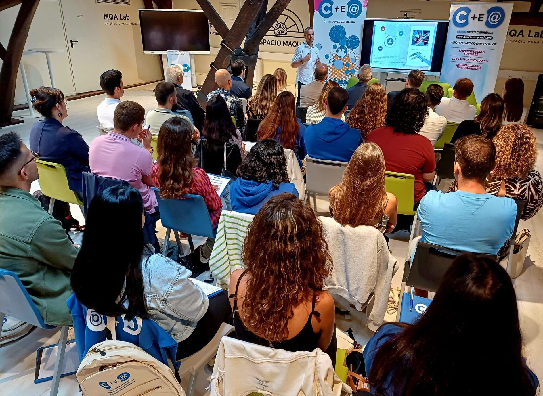 Clinic Joven emprenda Ponencia Inaugural