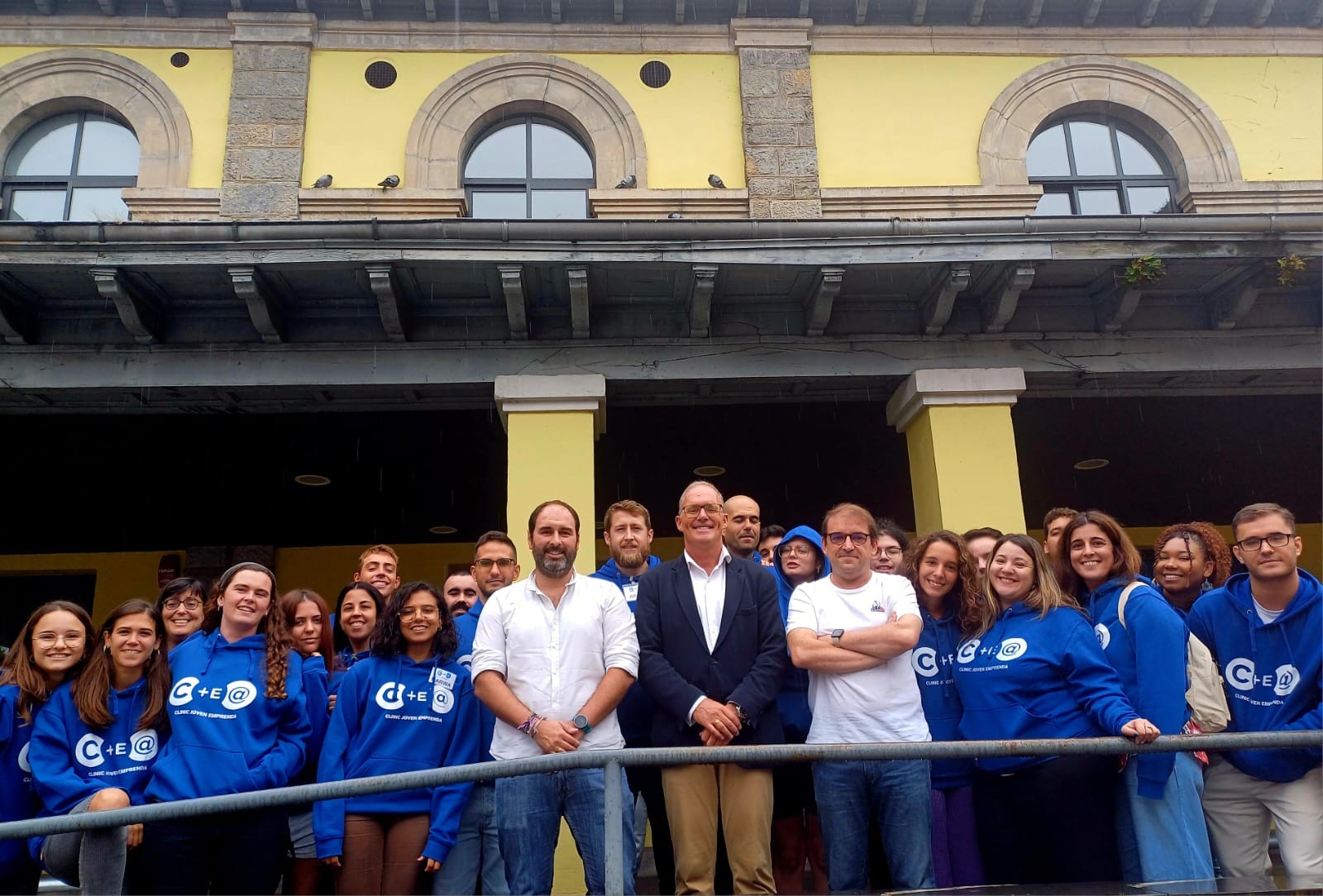 Asturias joven emprenda Mesa Redonda emprender