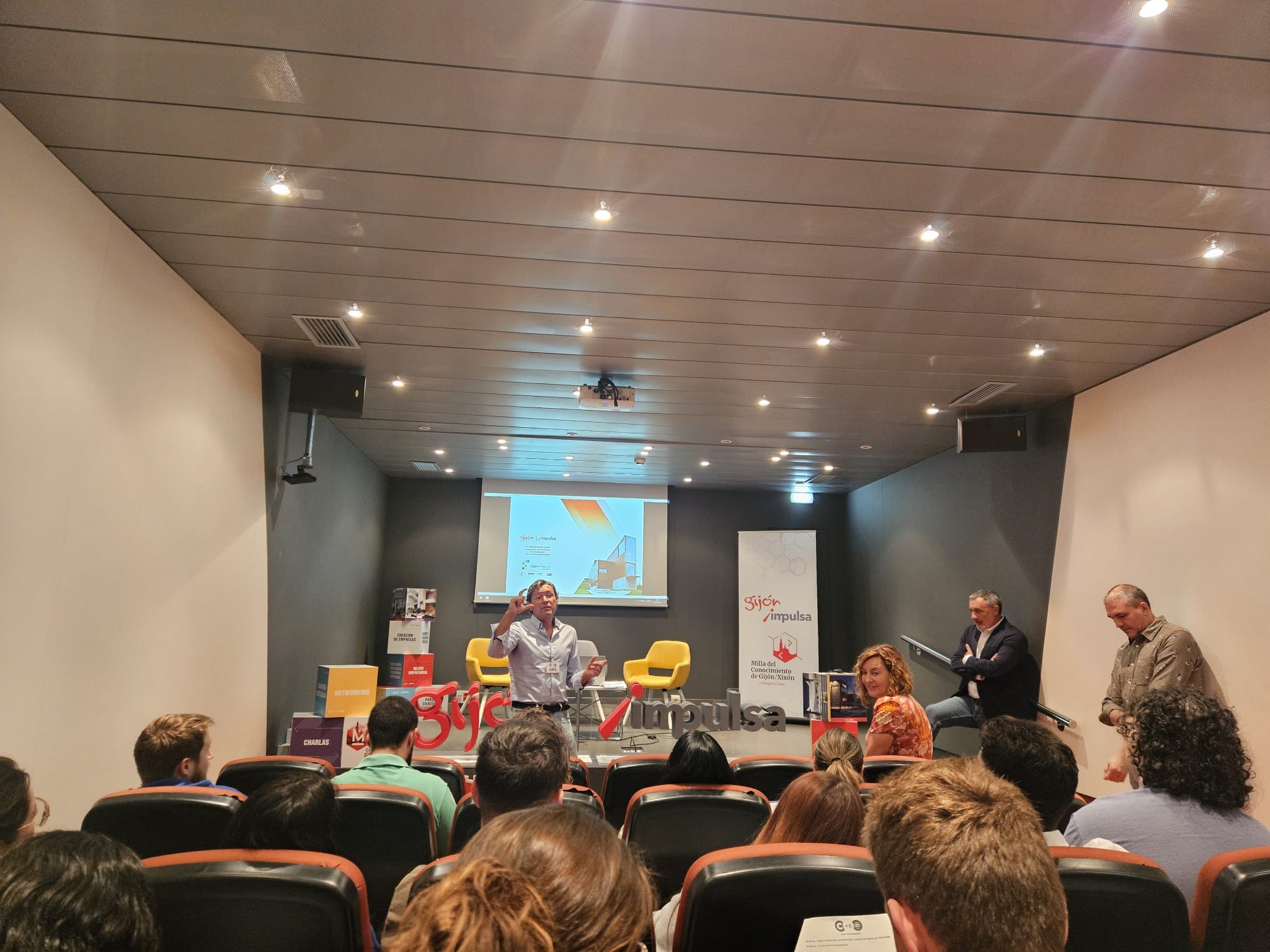 Asturias joven emprenda Gijón Impulsa