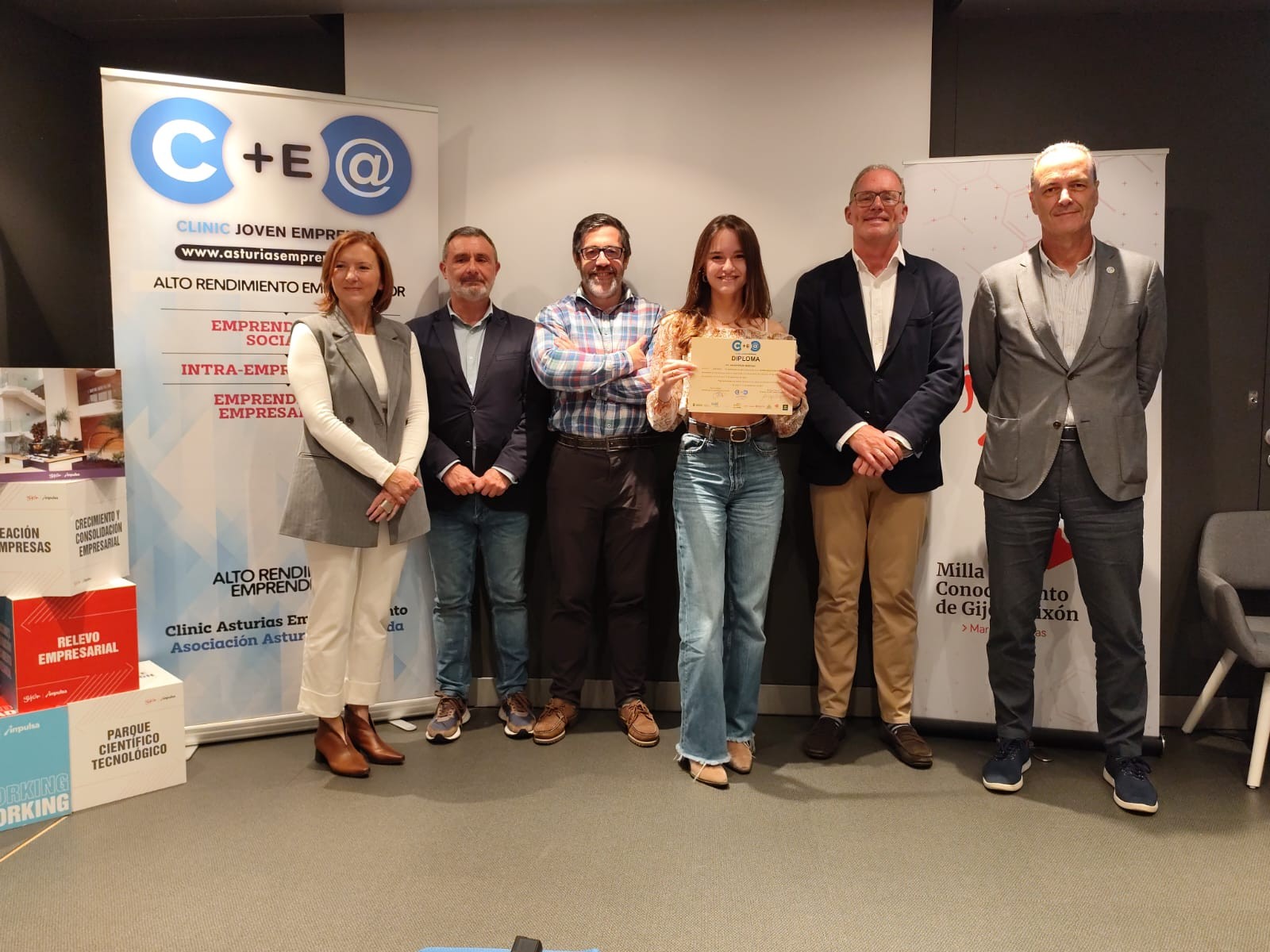 Asturias joven emprenda Diplomas