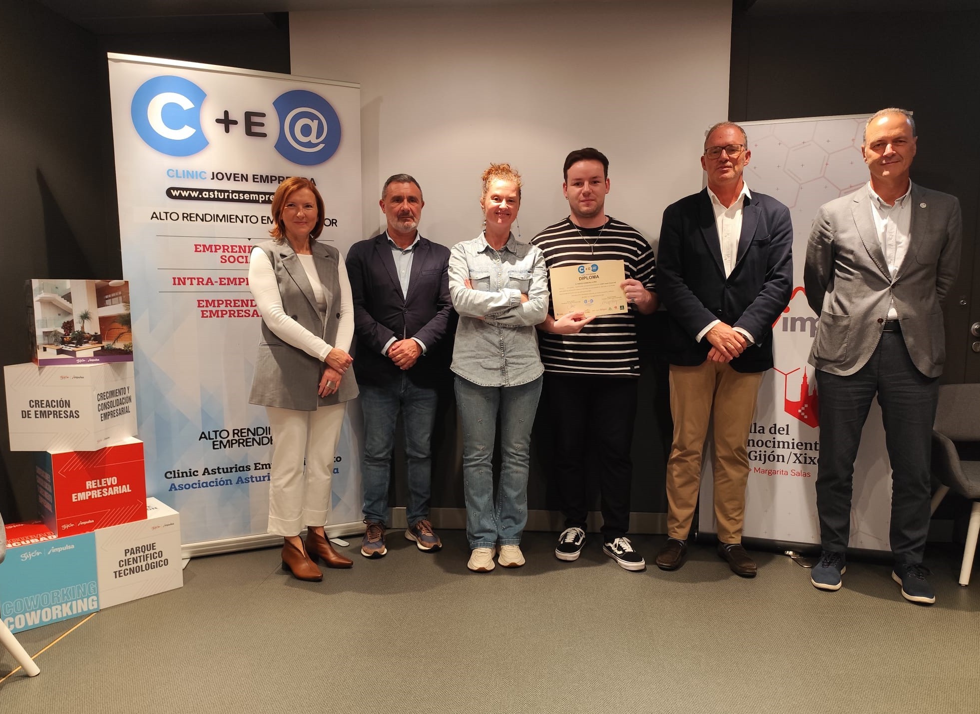 Asturias joven emprenda Diplomas