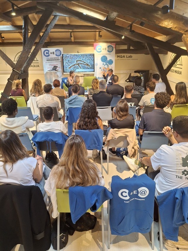 Asturias joven emprenda Ponencia Tatiana Manso