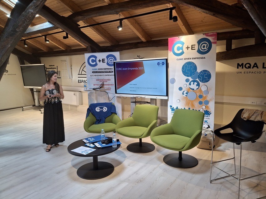 Asturias joven emprenda Ponencia Tatiana Manso