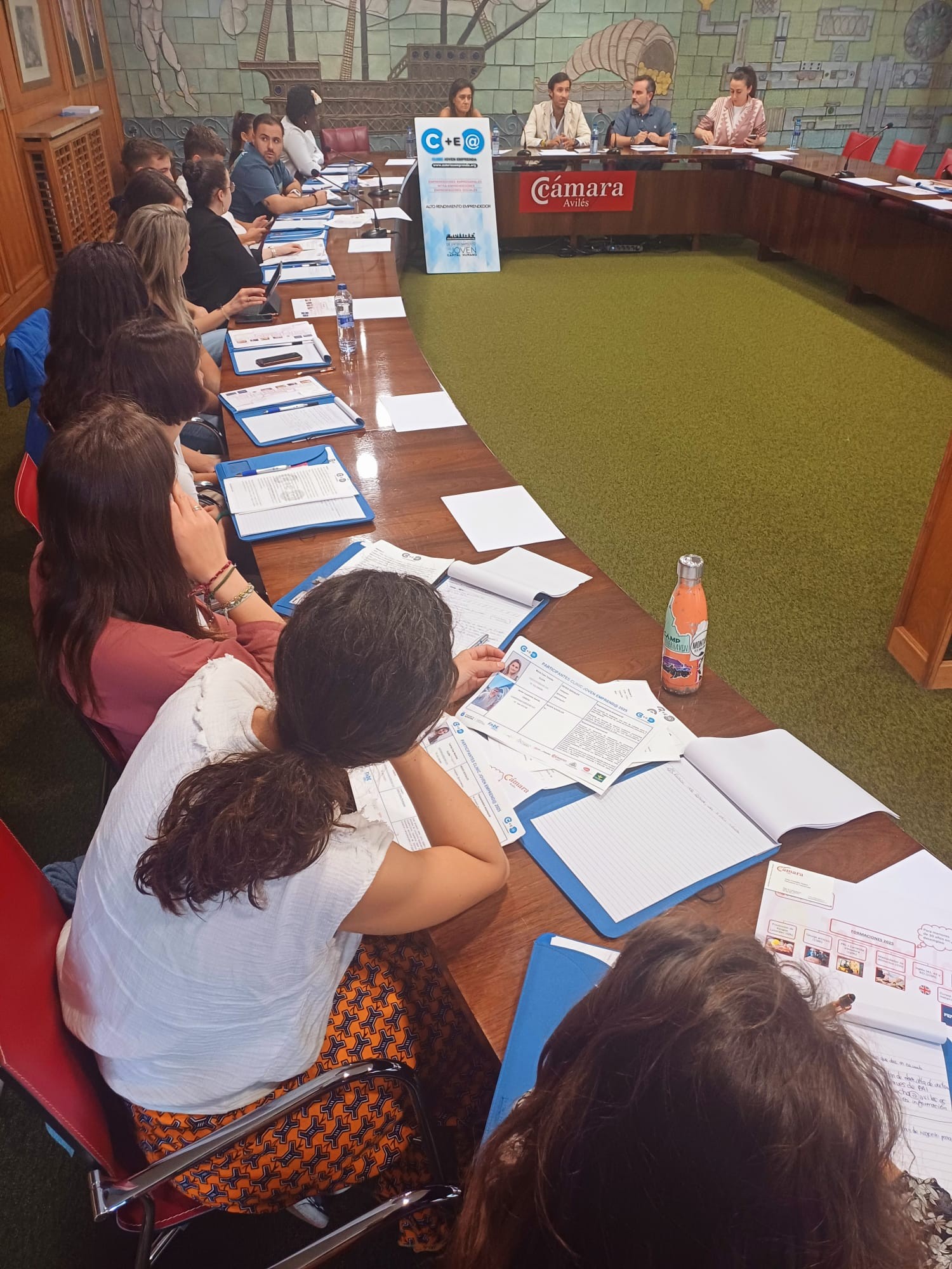 Asturias joven emprenda Cámara Avilés