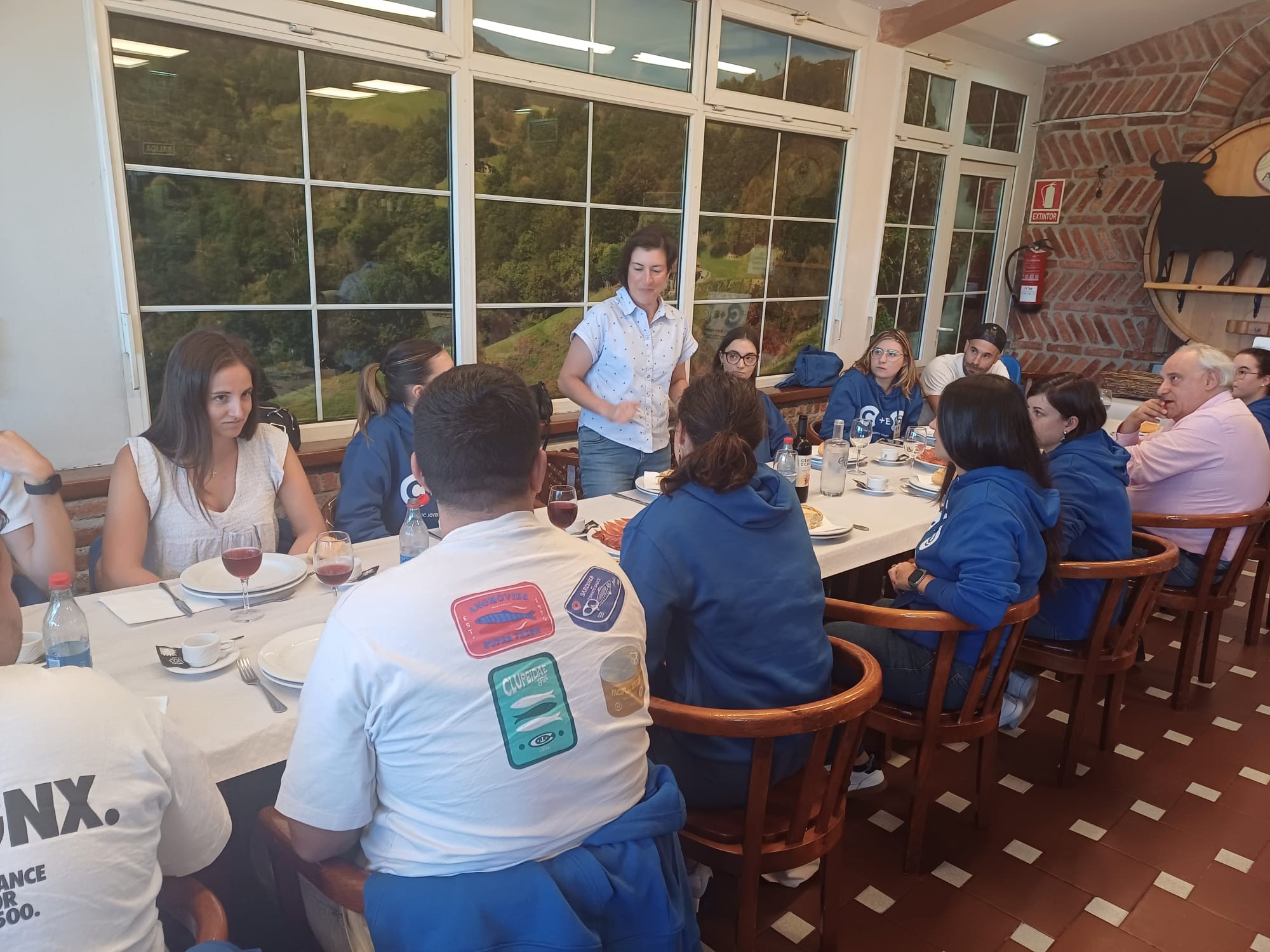 Clinic Joven emprenda Comida Nava