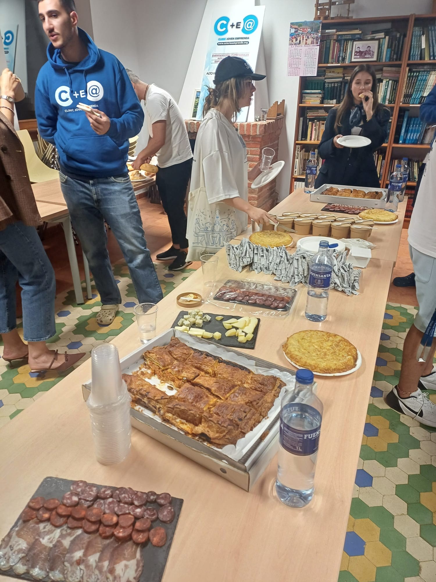 Asturias joven emprenda Cena Albergue