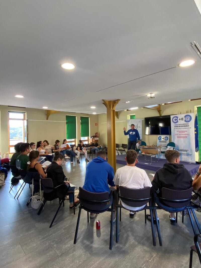 Clinic Joven emprenda Innovation