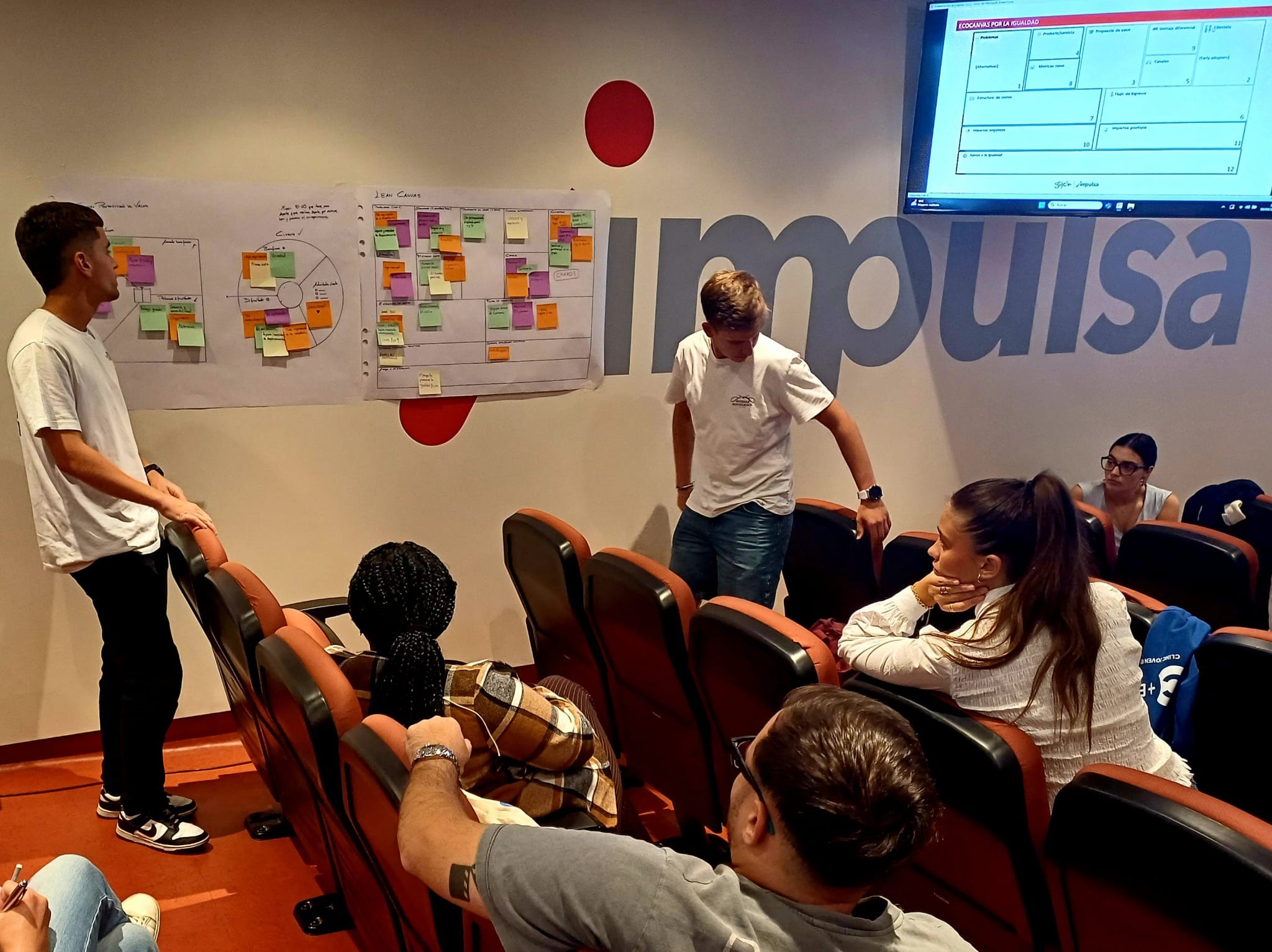 Asturias joven emprenda Emprender Ligero