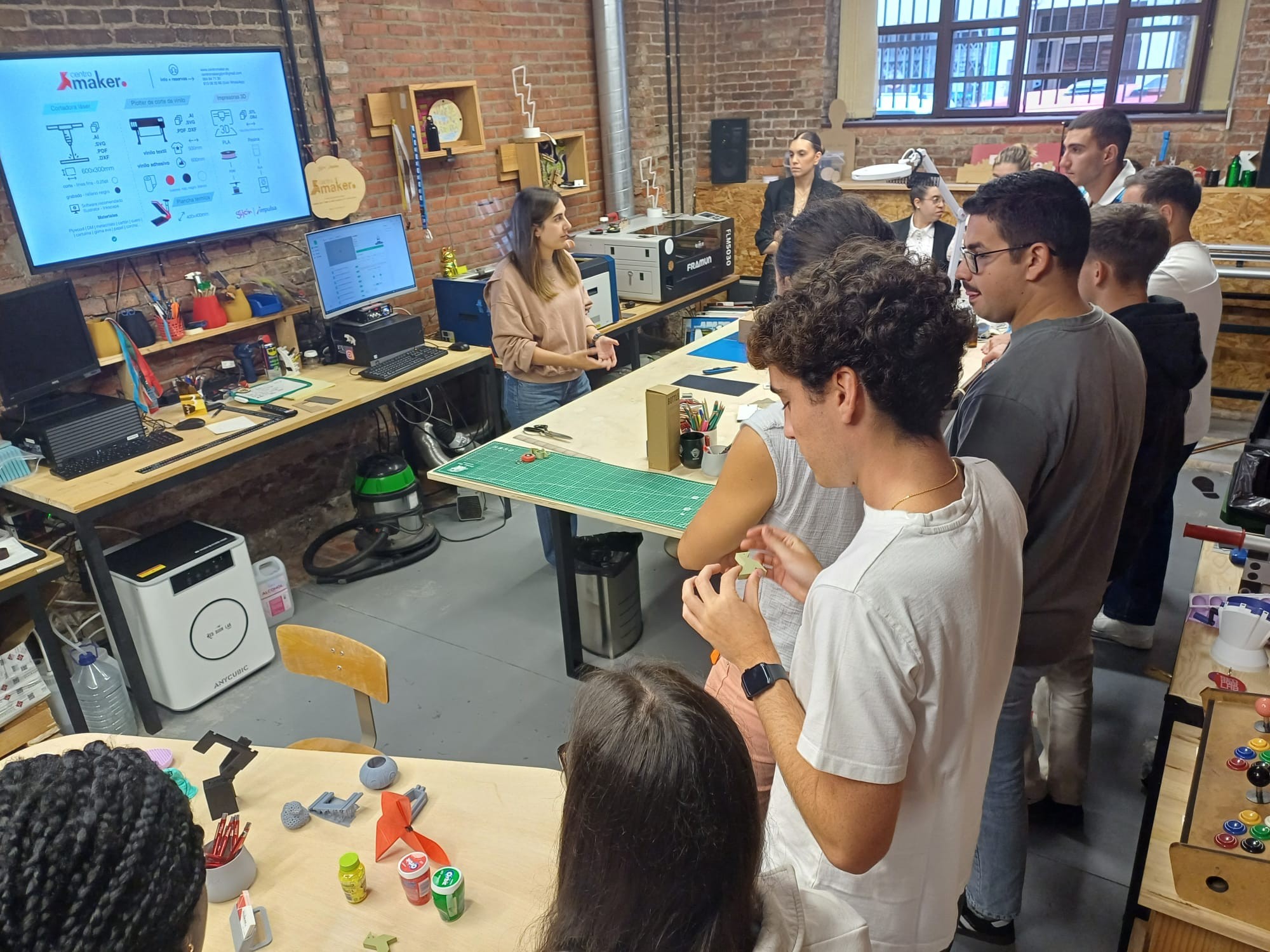 Asturias joven emprenda Centro Maker