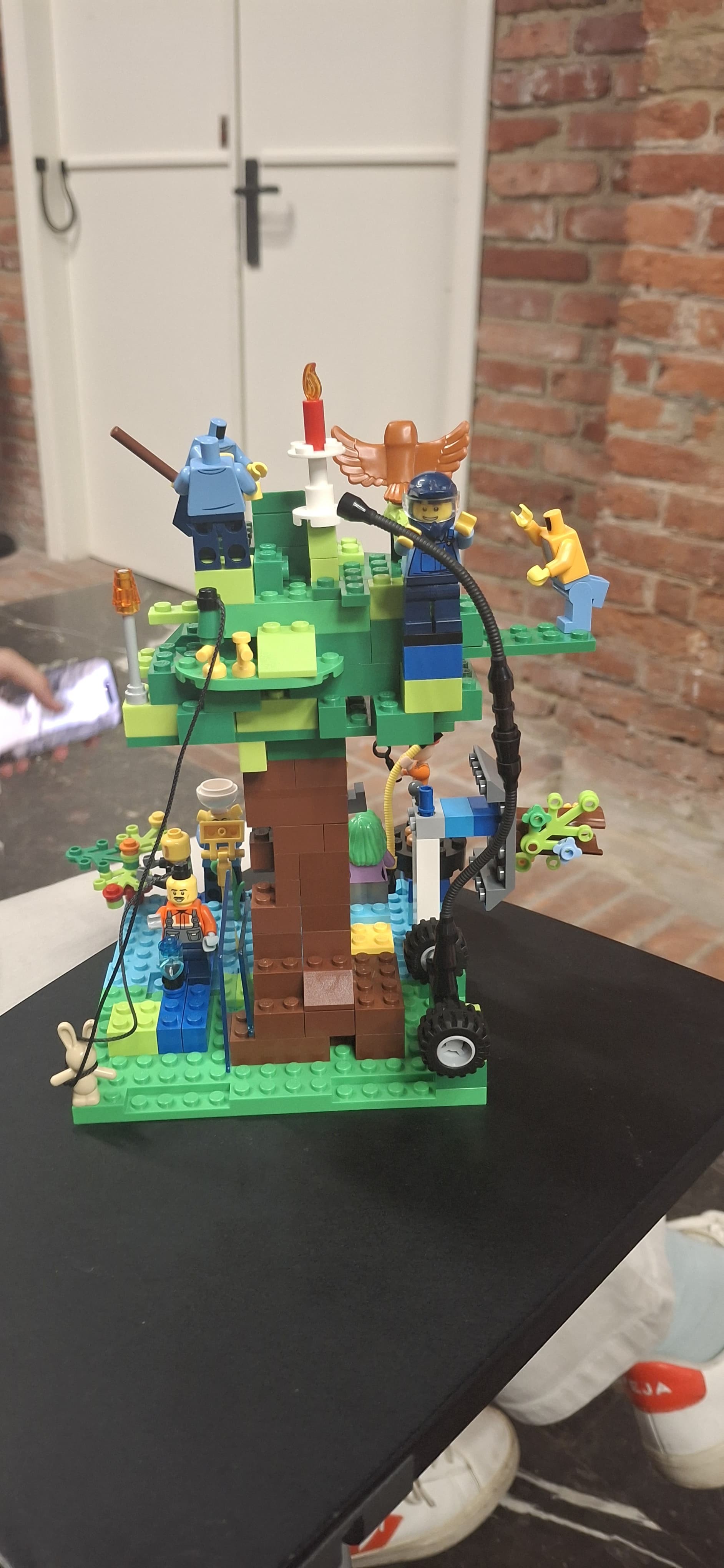 Asturias joven emprenda Lego