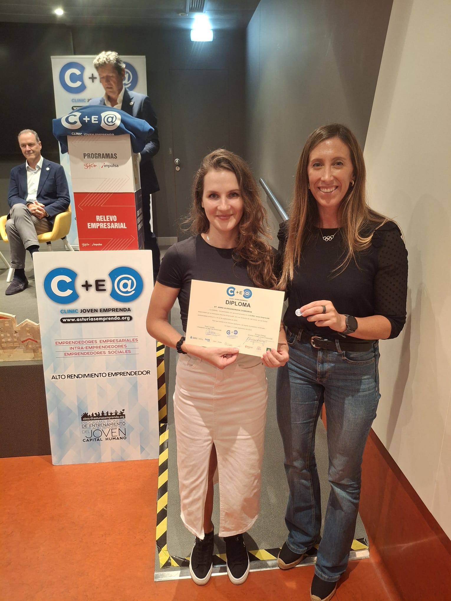 Asturias joven emprenda Diplomas