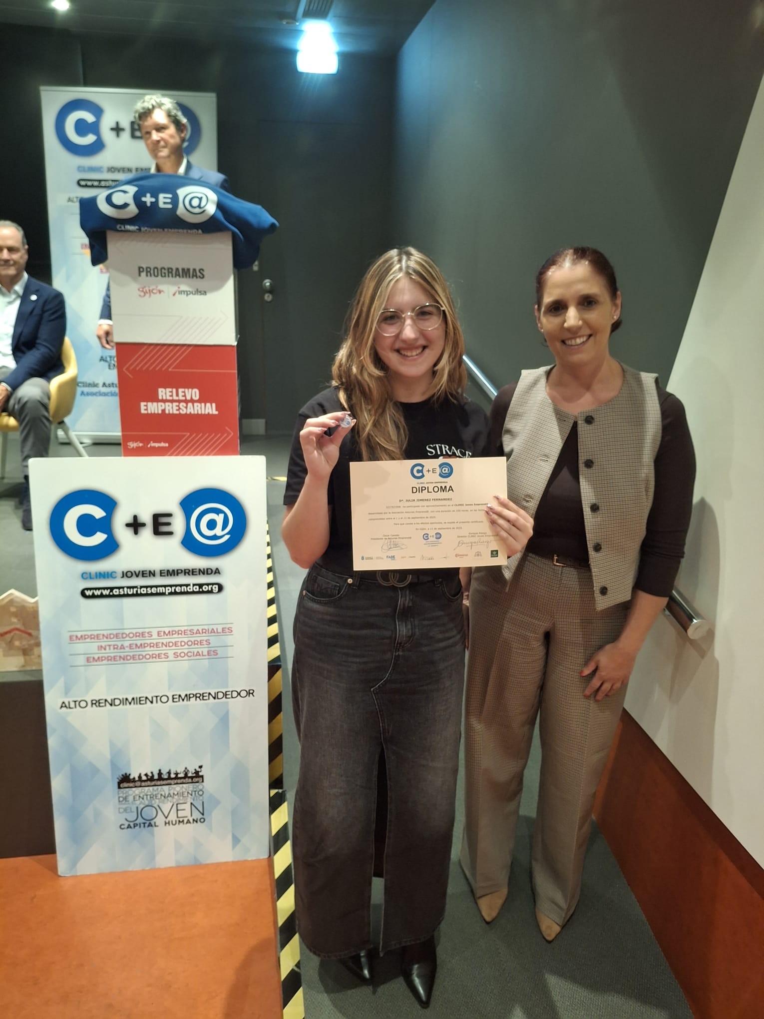 Asturias joven emprenda Diplomas