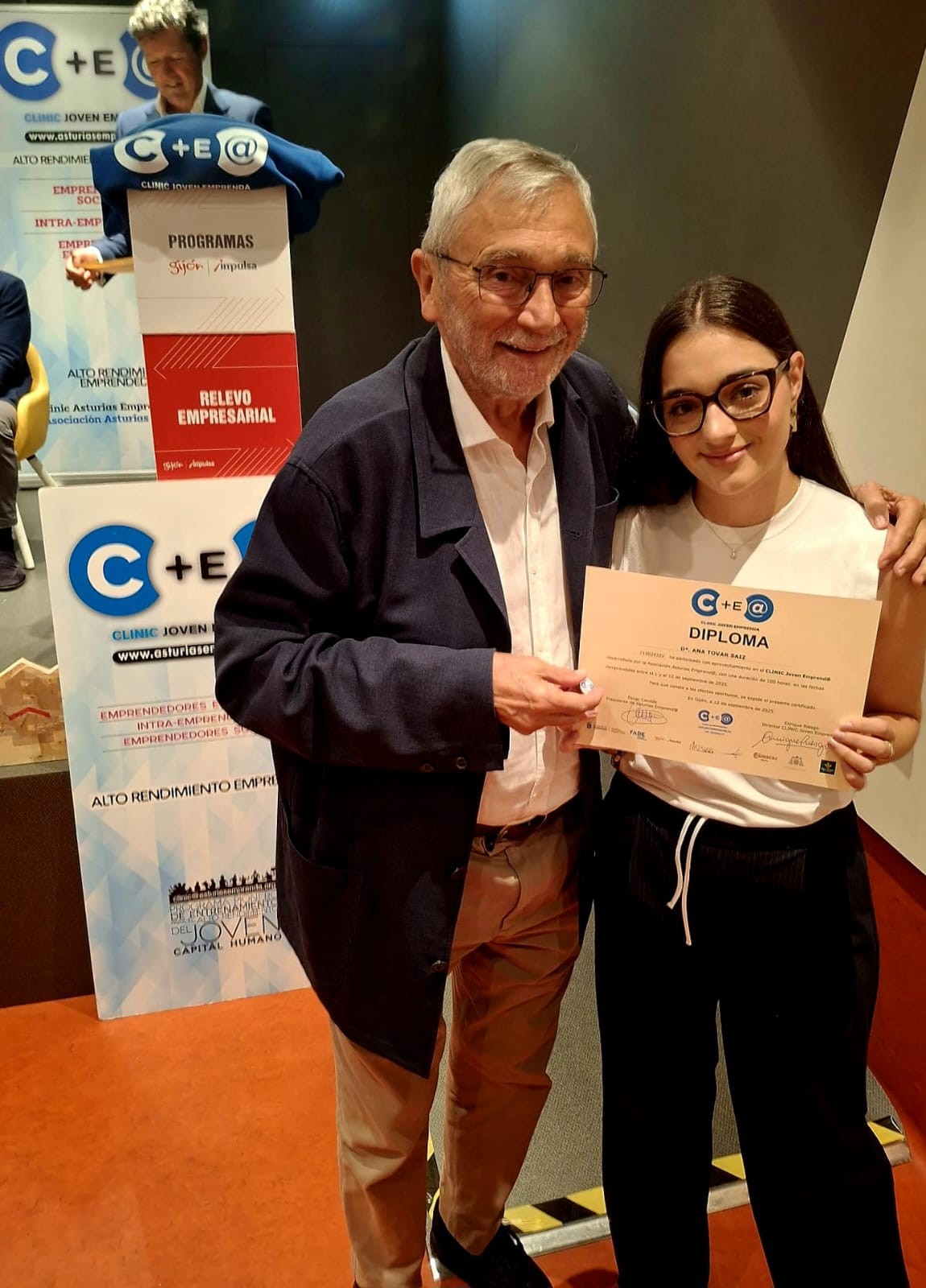 Asturias joven emprenda Diplomas