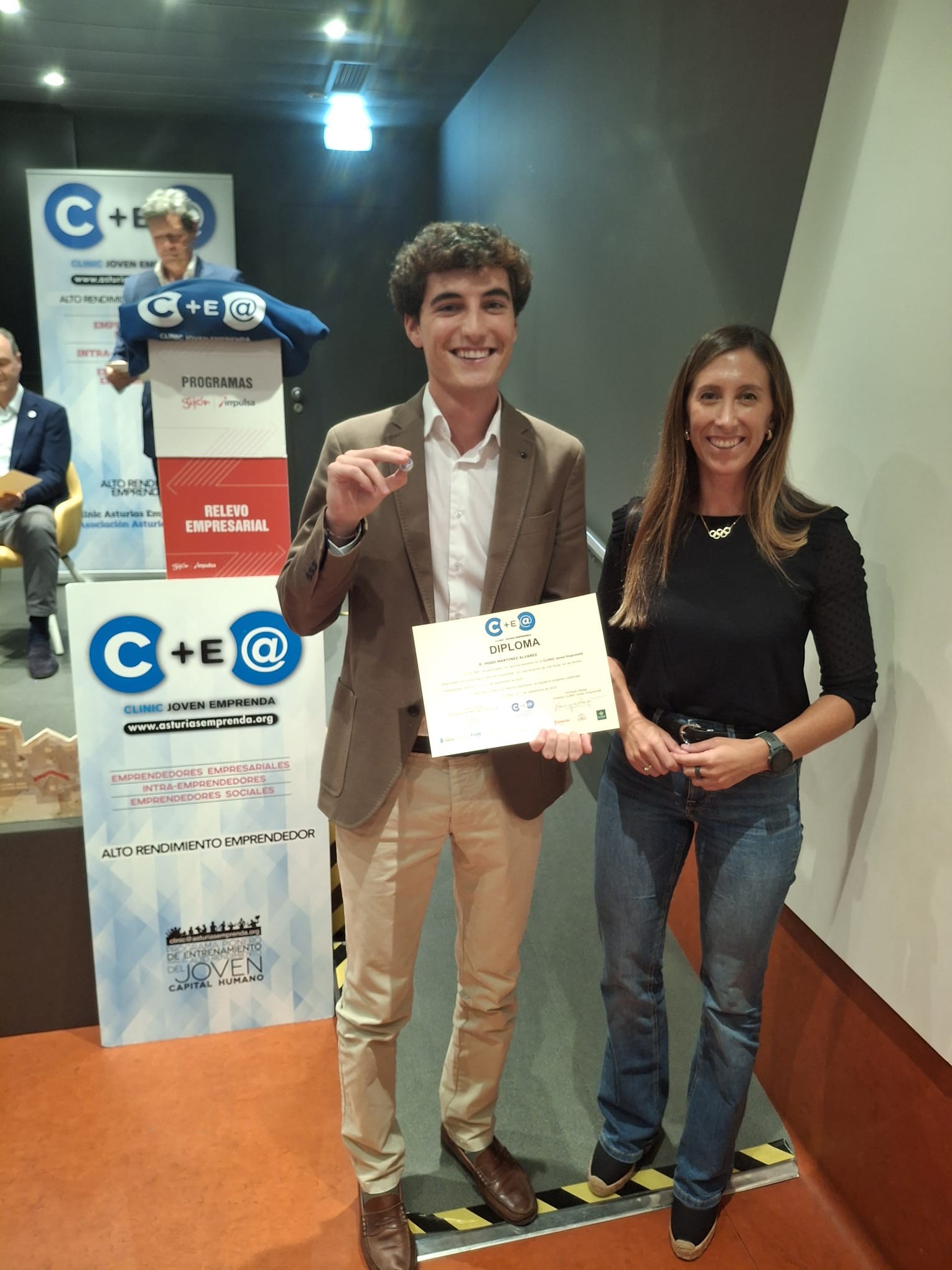Asturias joven emprenda Diplomas